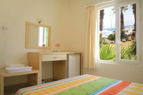 Meteor Beach Hotel Turgutreis Bilik gambar