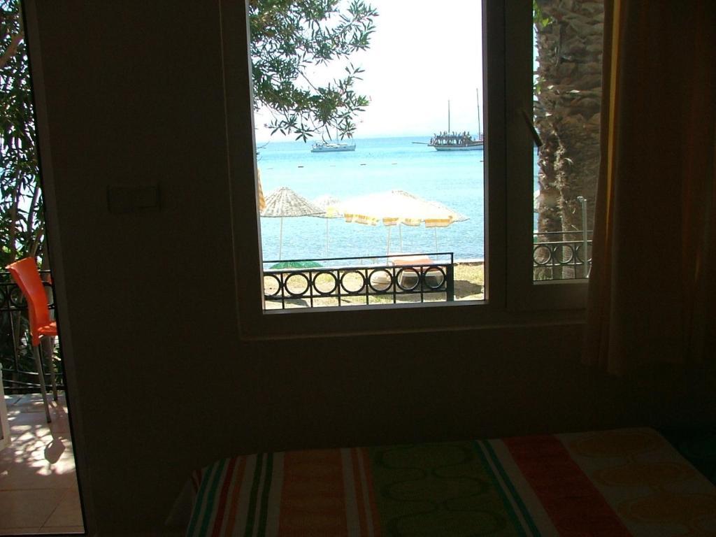 Meteor Beach Hotel Turgutreis Bilik gambar